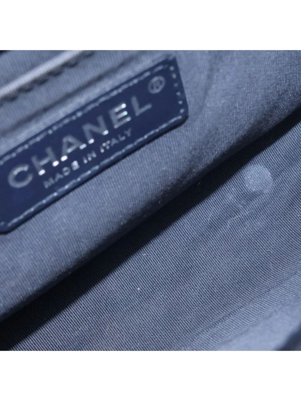 Chanel Boy Chevron V-Stitch Caviar Leather Silver Chain Shoulder Bag Navy